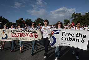 Exigen en Cuba libertad para Cinco antiterroristas